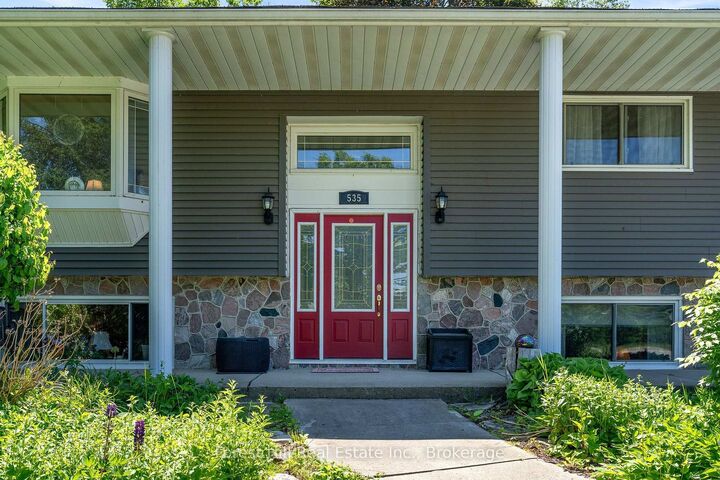 Property Photo:  535 George Street  ON N0H 2T0 