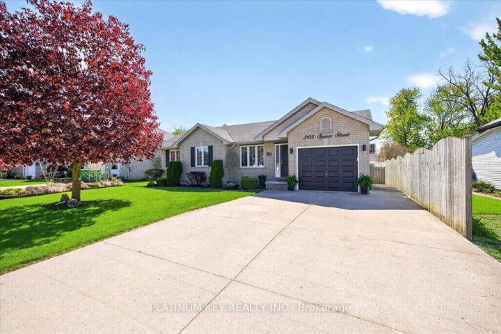 Property Photo:  205 Symes Street  ON N0L 1M0 