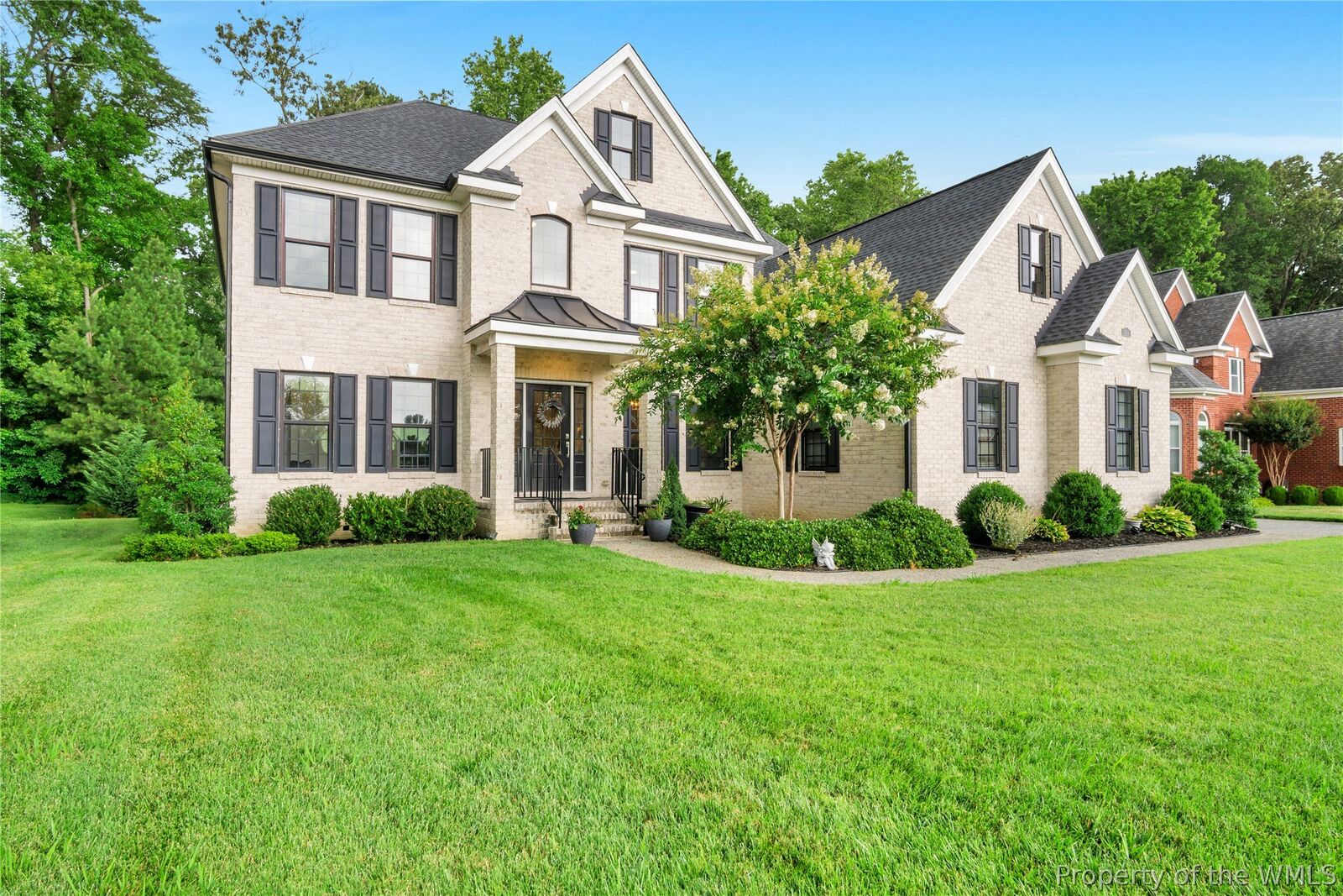Property Photo:  105 Ambrits Way  VA 23693 