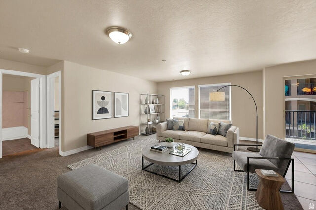 Property Photo:  909 S Main St G  UT 84041 