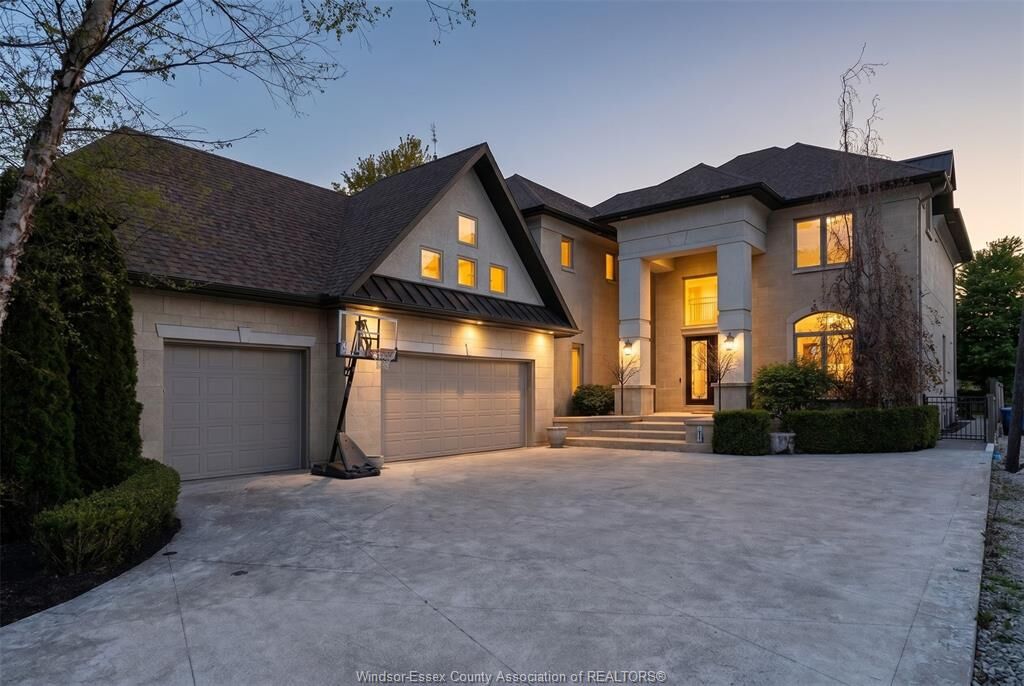Property Photo: 1740 Caille Avenue ON N8L 0J5