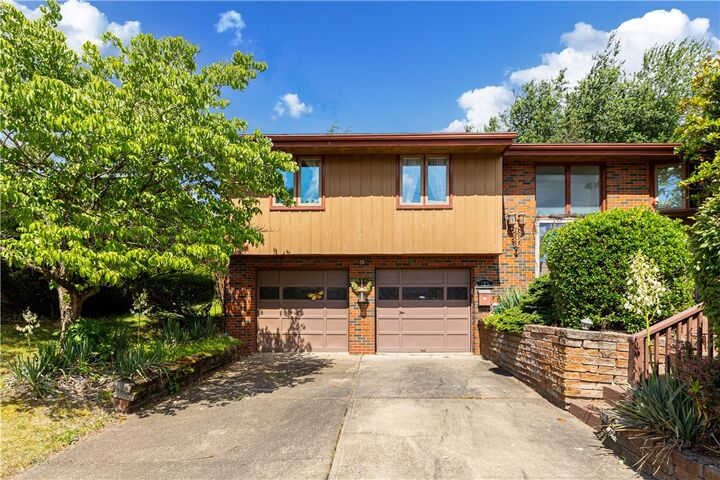 Property Photo:  125 Homeridge  PA 15120 