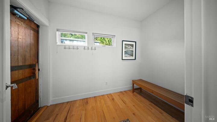 Property Photo:  727 Sir Francis Drake Boulevard  CA 94960 