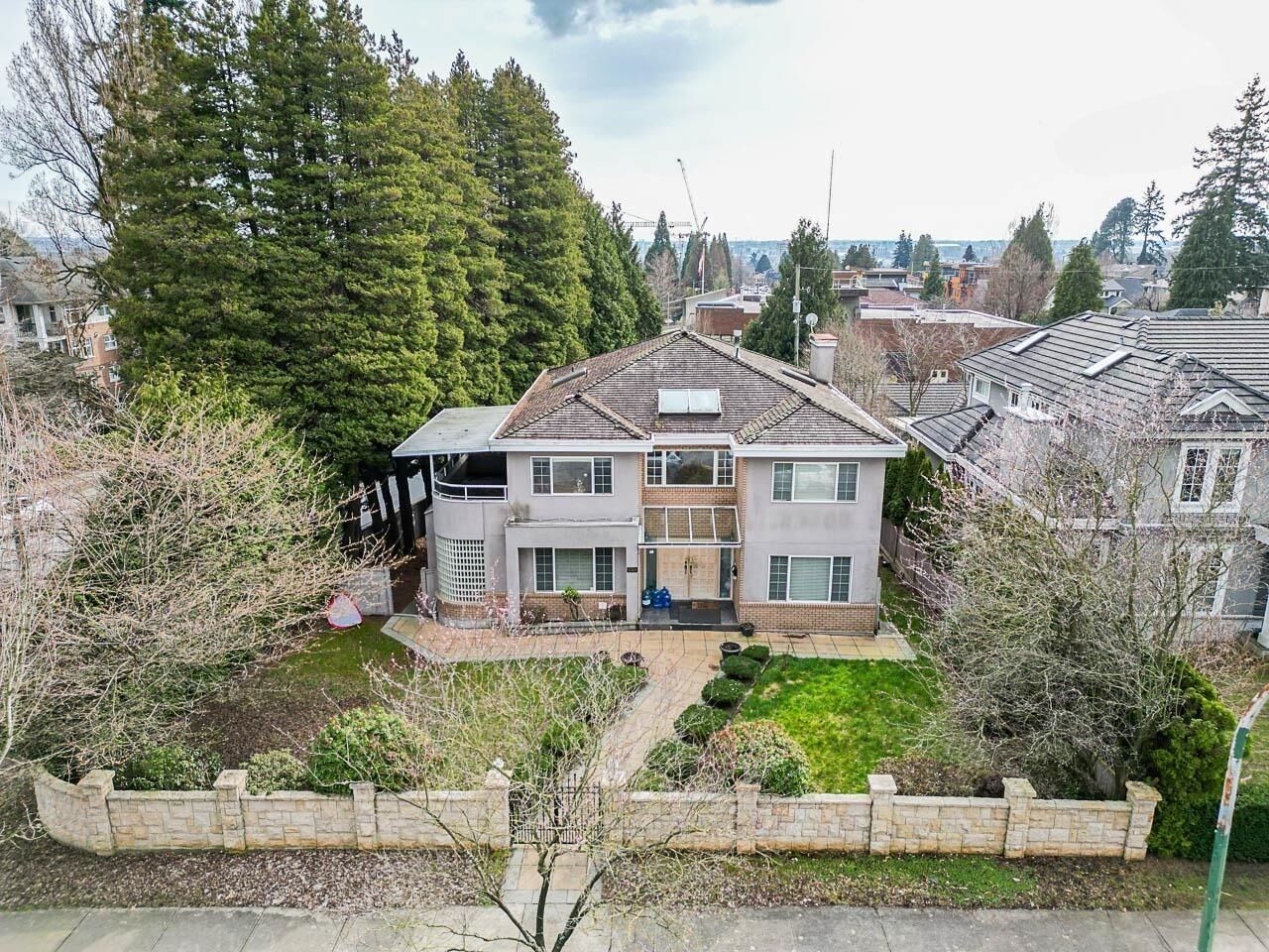 Property Photo: 1018 W 58th Avenue BC V6P 1W1