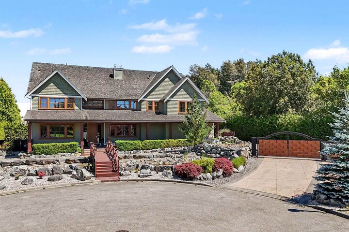 3228 164A Street — photo 1