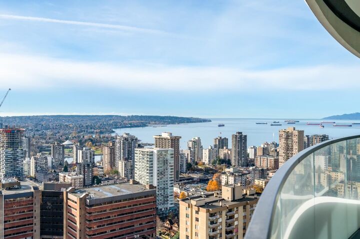 Property Photo:  1033 Nelson Street 3202  BC V6E 0E5 