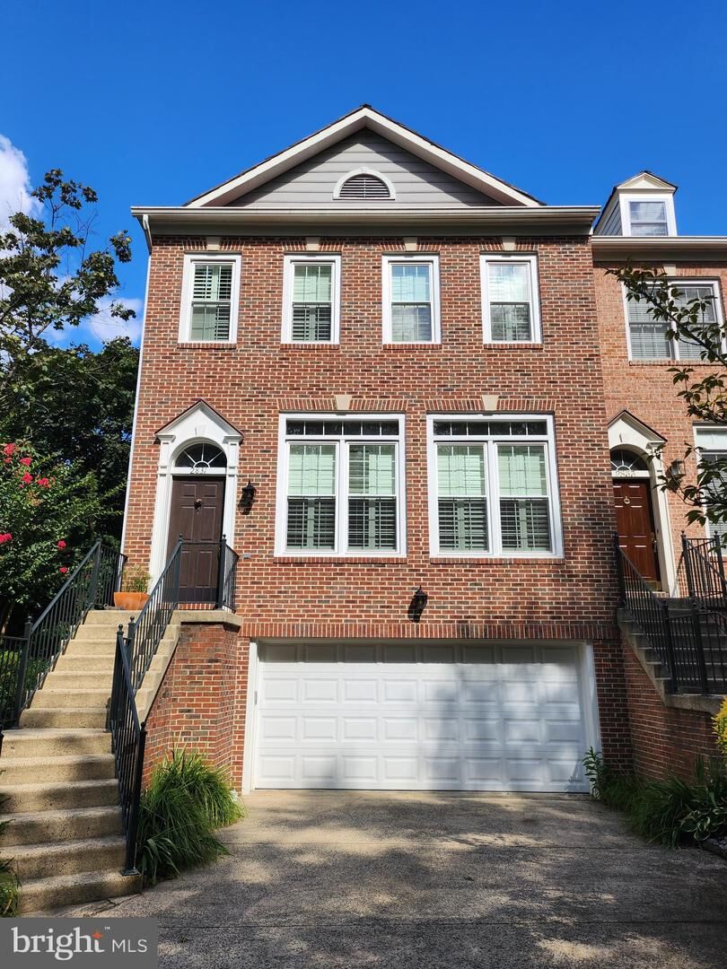 Property Photo:  2831 Thaxton Lane  VA 22124 