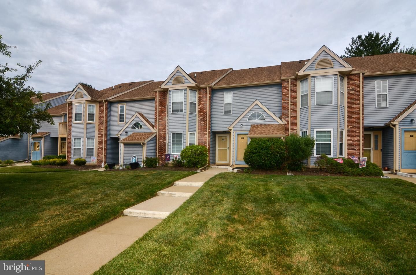 Property Photo:  91 Pinewood Drive  NJ 08690 