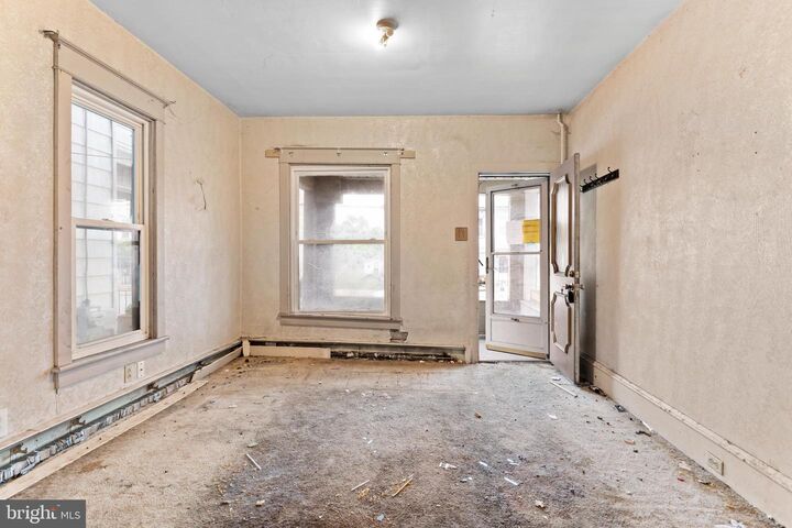 Property Photo:  606 N 2nd Street  PA 17872 
