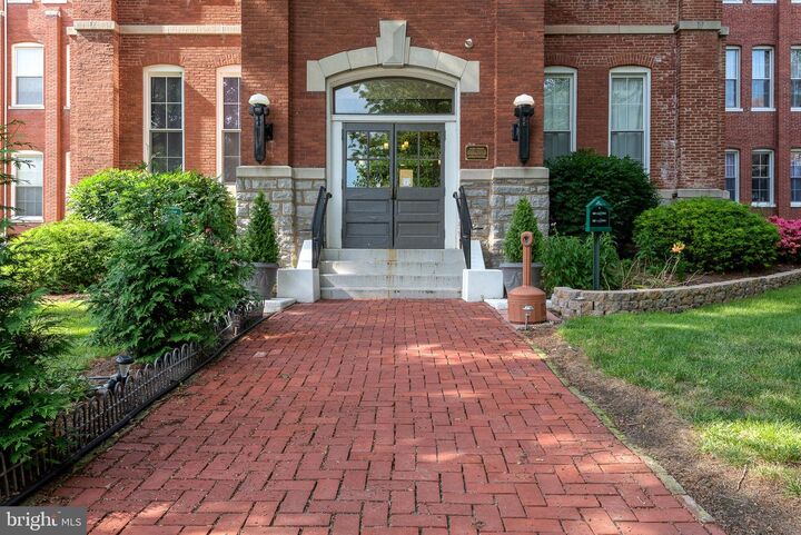 Property Photo:  917 Columbia Avenue 425  PA 17603 