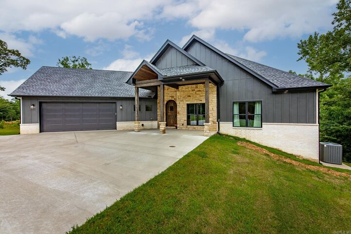 Property Photo:  79 Hawks Circle  AR 72044 