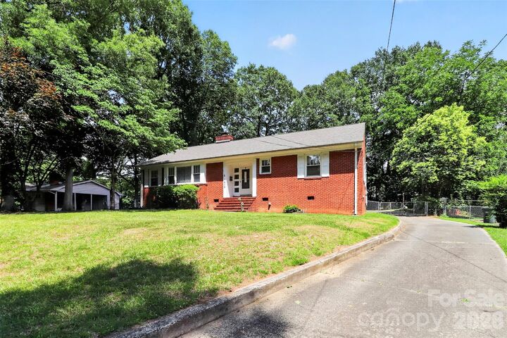 Property Photo:  408 Elizabeth Street  NC 28054 