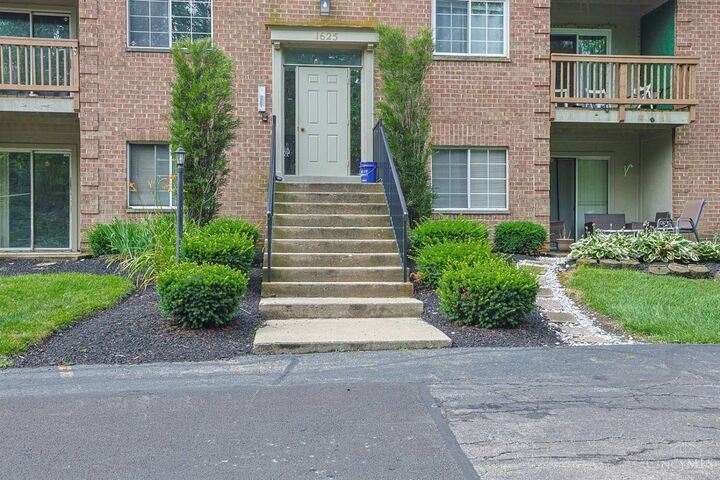 Property Photo:  1625 W Augusta Boulevard  OH 45014 