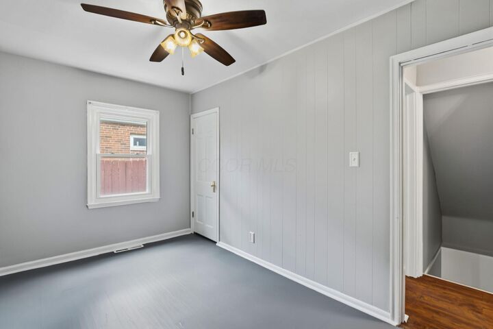 Property Photo: 833 Copeland Road OH 43212