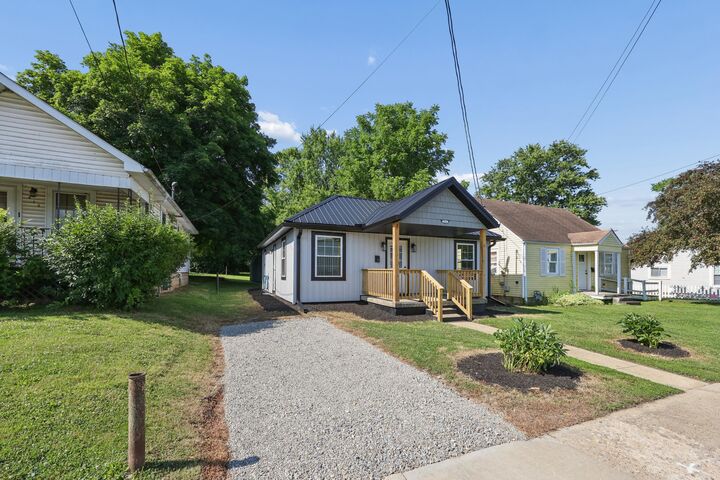 Property Photo: 411 E Ohio Street OH 43113