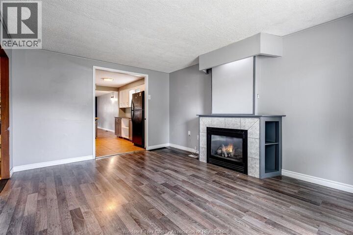Property Photo:  3793 Vaughan  ON N9C 1Z6 