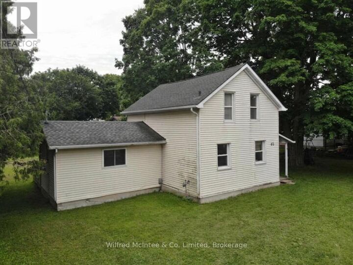 Property Photo: 43 Clinton Street South ON N0G 2S0