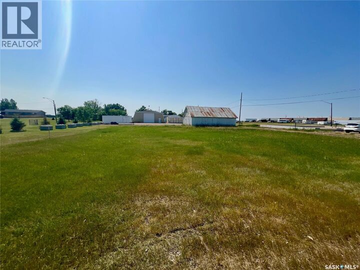 Property Photo:  209 Coteau Street  SK S0G 0G0 