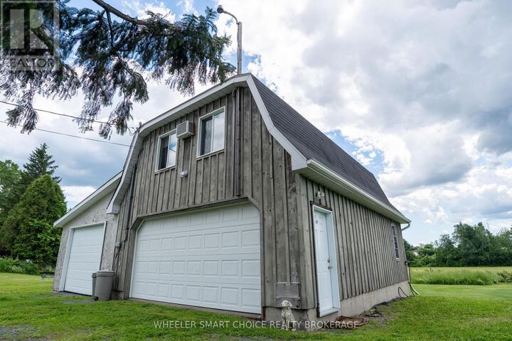 Property Photo: 6086 Cashion Road ON K0C 2J0