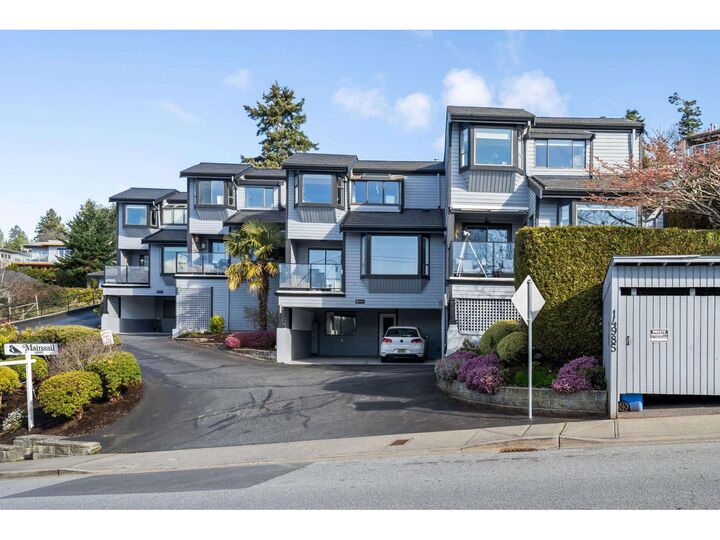 Property Photo:  14985 Victoria Avenue 2  BC V4B 1G2 