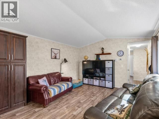 Property Photo:  5-18 Azure Road  YT Y1A 0L2 