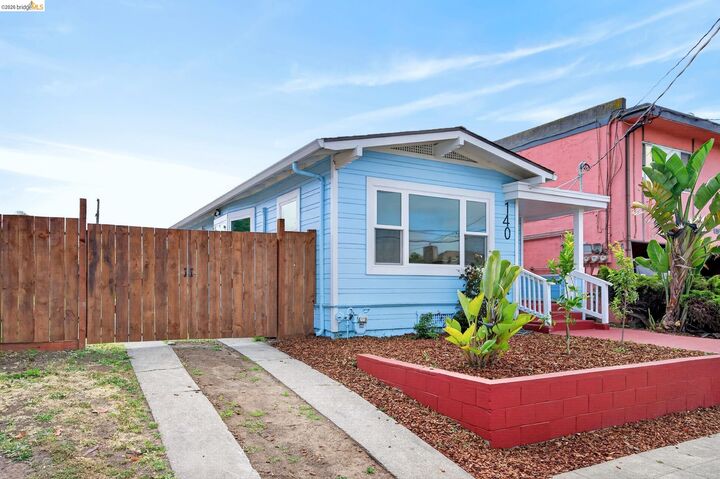 Property Photo:  140 S 20th St  CA 94804 