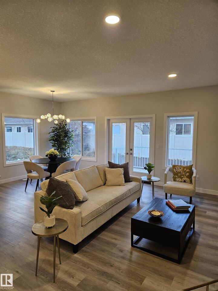 Property Photo:  11 Dalton Link 44  AB T7X 4C4 