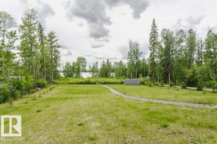 Property Photo: #42 2307 Twp Road 522 AB T7Y 3L7