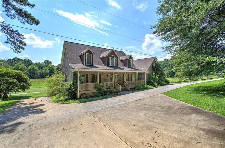 Property Photo:  273 Jordan Road SE  GA 30120 