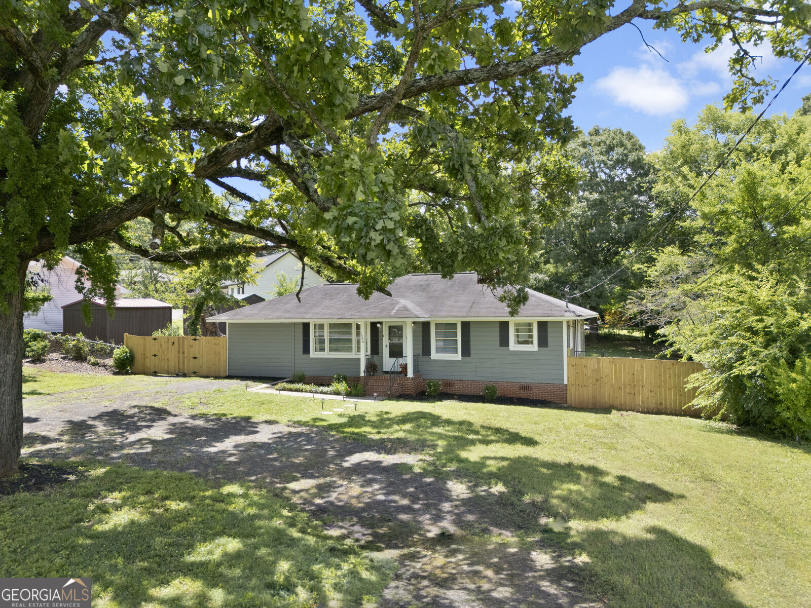 Property Photo:  1306 Calhoun Avenue  GA 30161 
