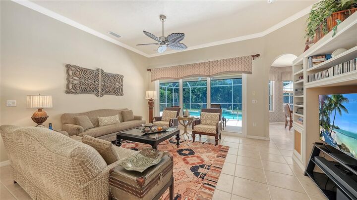 Property Photo:  4956 Sabal Lake Circle  FL 34238 