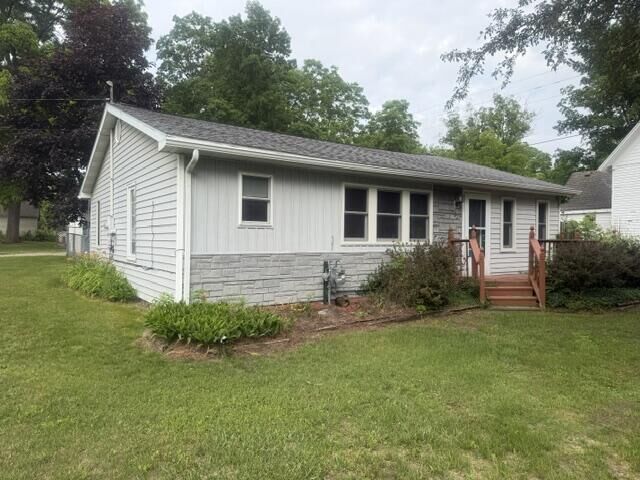 Property Photo: 202 S Clay Street MI 49337