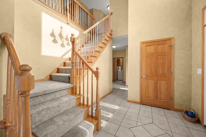 Property Photo: 101 Hickory Lane IL 60146