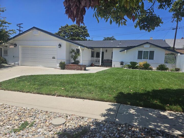 Property Photo:  4367 Sweetbriar Street  CA 93003 