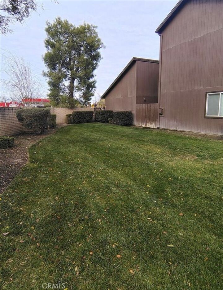 Property Photo: 1854 Whitley Ave CA 93212
