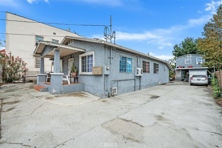 Property Photo:  426 N Virgil Avenue  CA 90004 