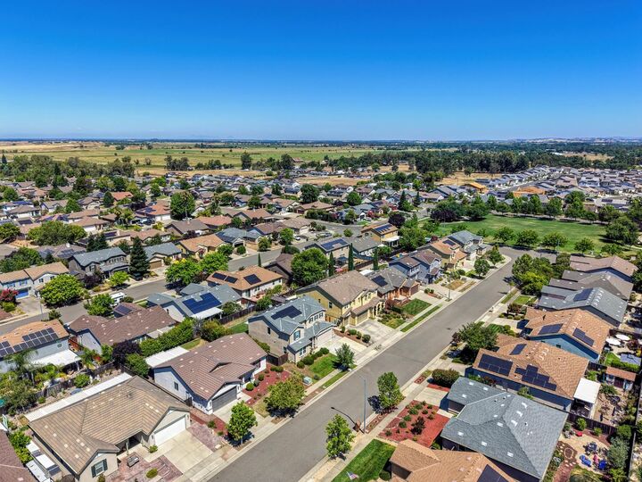 Property Photo:  1242 White Pine Lane  CA 95648 