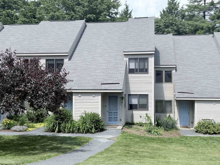 Property Photo:  205 Woodhaven Drive  VT 05001 