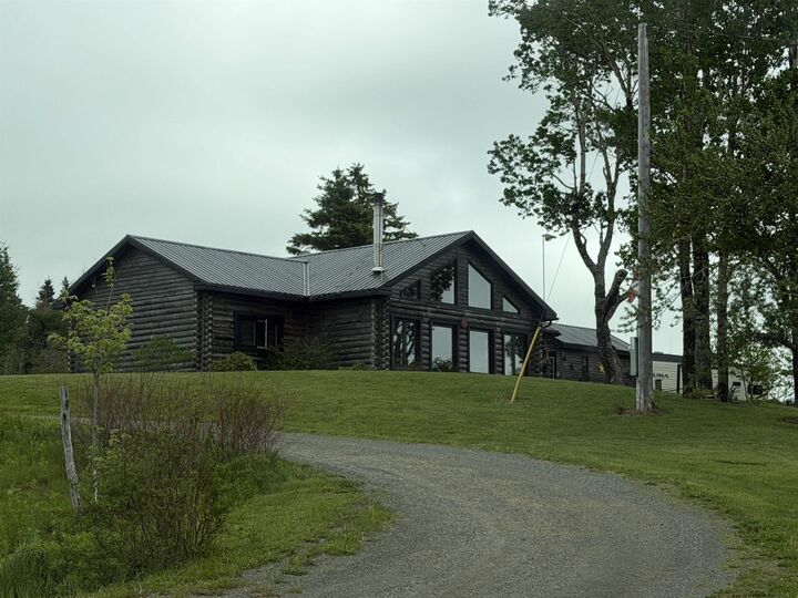 Property Photo:  4 Garden Of Eden Church Loop  NS B2H 5C8 