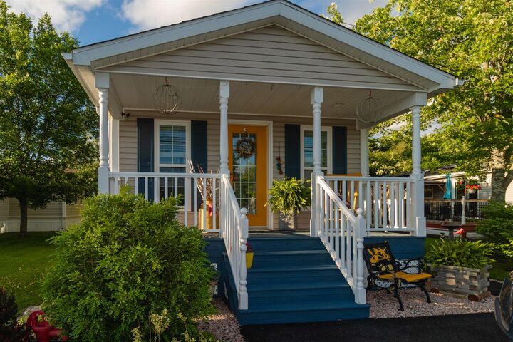 38 Irven Drive — photo 1