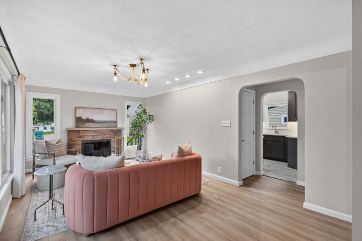 Property Photo: 2856 Brunswick Avenue S MN 55416