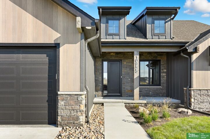Property Photo:  10955 S 102nd Street  NE 68046 
