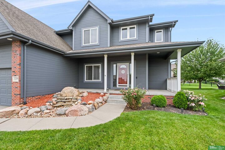 Property Photo:  1208 N 181st Street  NE 68022 