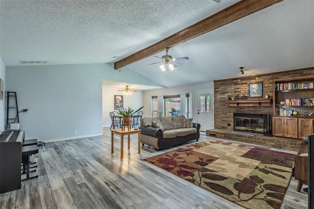 Property Photo: 2813 Pinto Trail OK 73012
