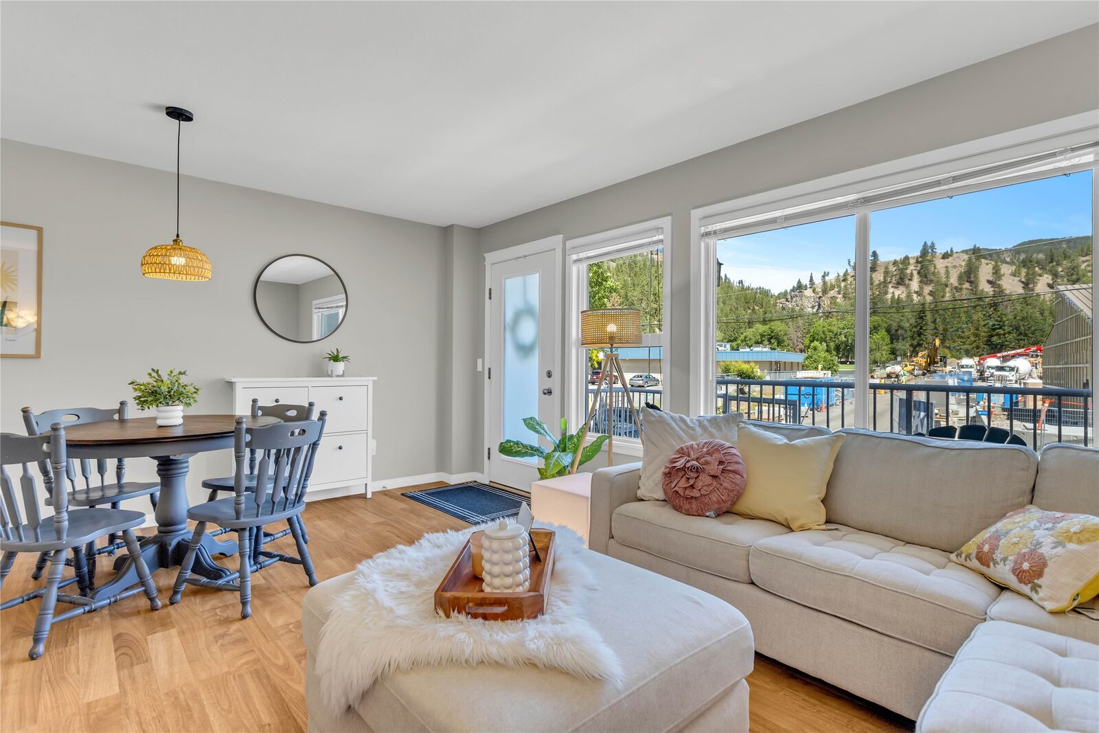 Photo de la propriété:  5460 Clements Crescent 103  BC V0H 1X5 