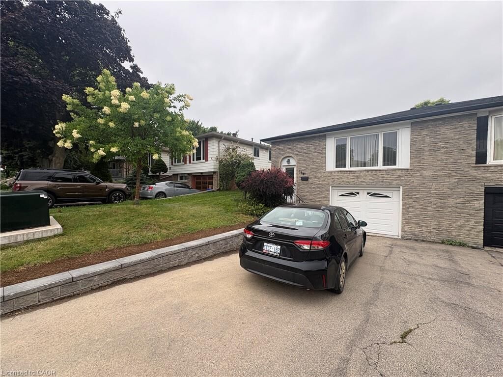 Property Photo:  164 Gemini Drive  ON L9C 6N2 