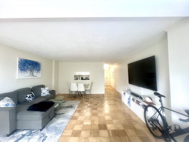 Property Photo:  6 Whittier Place 6F  MA 02114 