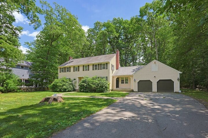Property Photo:  12 Carriage Drive  MA 02420 