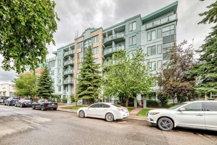 Property Photo: 328 21 Avenue SW 511 AB T2S 0G8