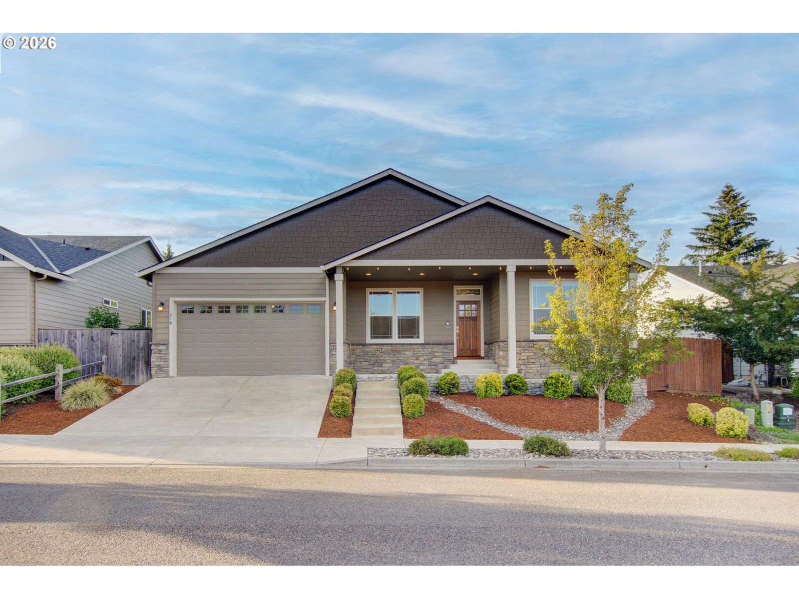 Property Photo:  310 NE 17th St  WA 98604 